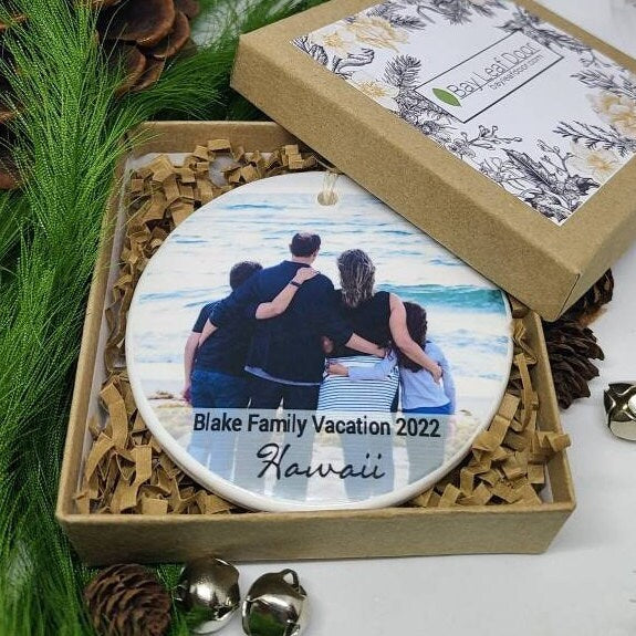 Ornament: Personalized Family Vacation