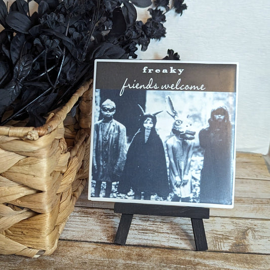 Easel Sign: Halloween, Freaky Friends